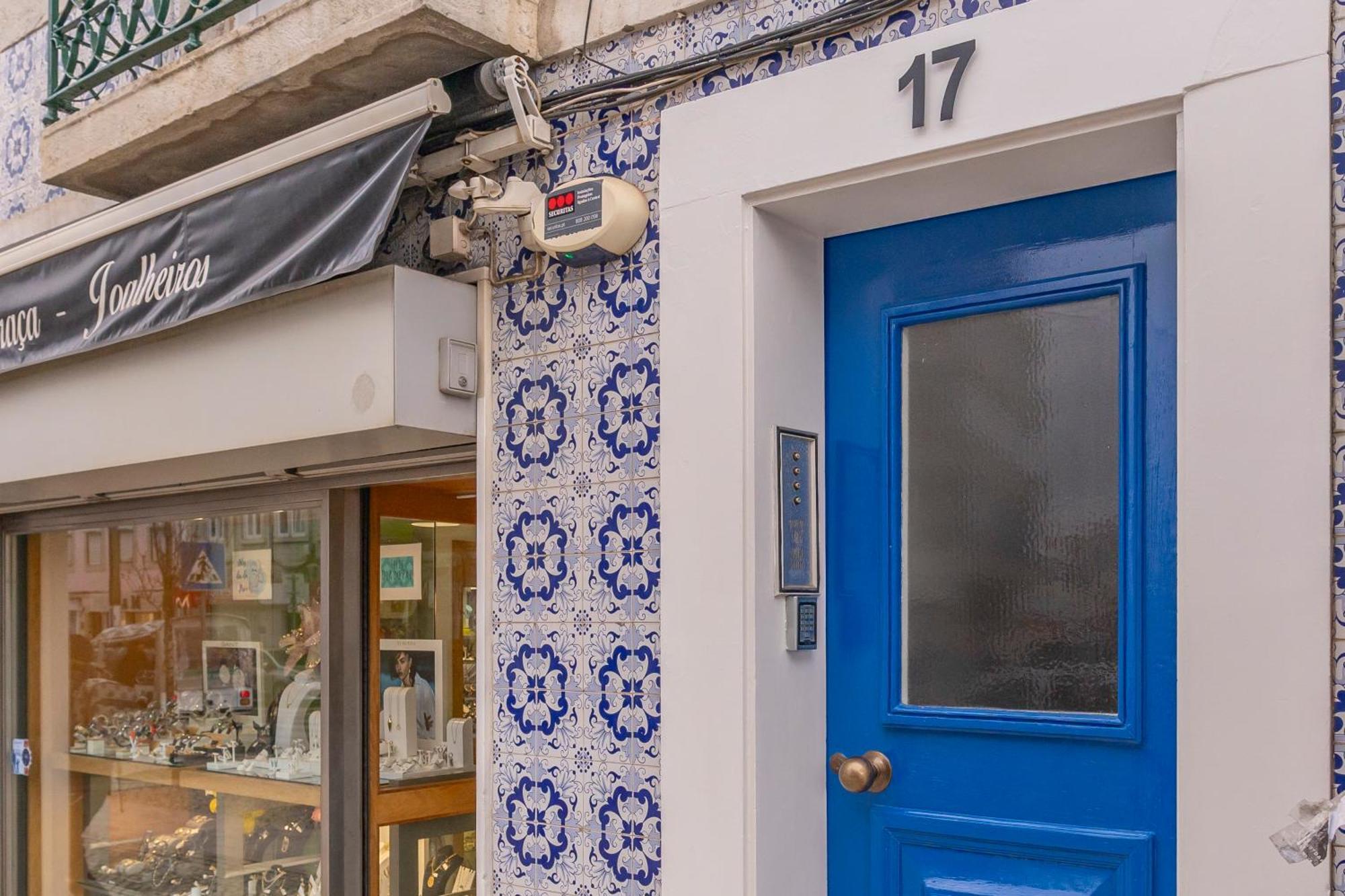 Superb Apartments Overlooking Graca In Lisboa المظهر الخارجي الصورة