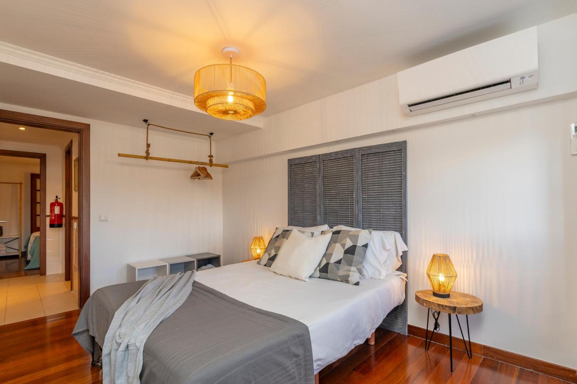 Superb Apartments Overlooking Graca In Lisboa الغرفة الصورة