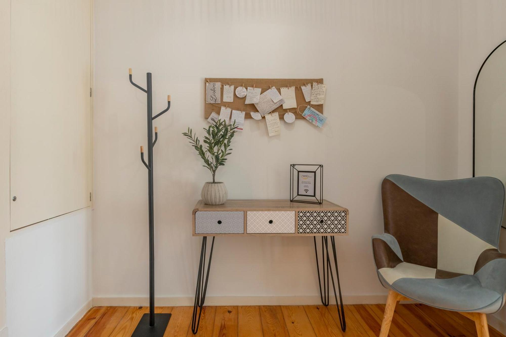 Superb Apartments Overlooking Graca In Lisboa الغرفة الصورة