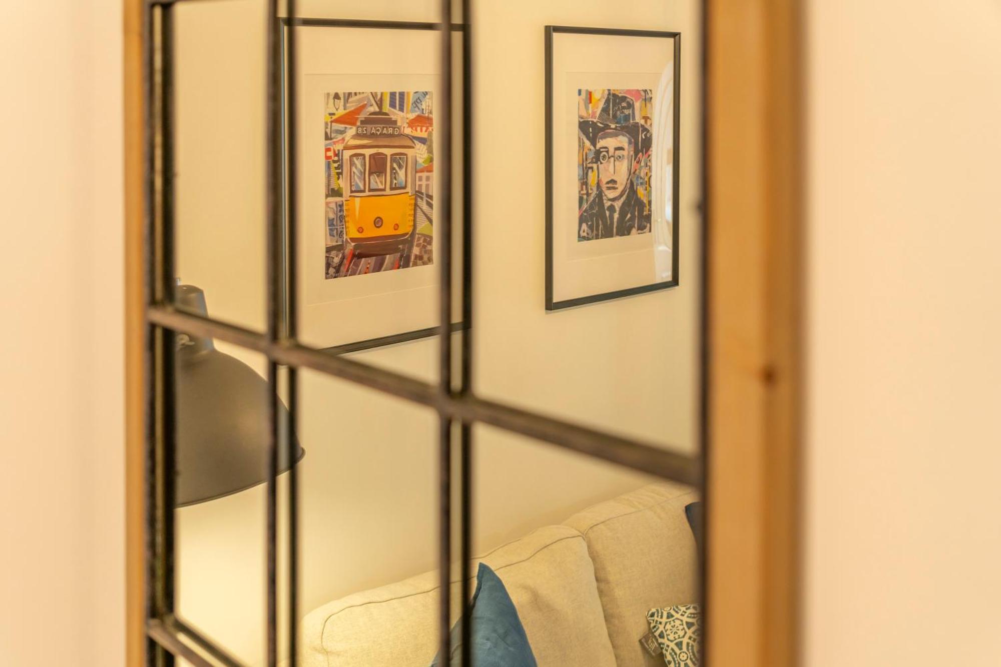 Superb Apartments Overlooking Graca In Lisboa الغرفة الصورة