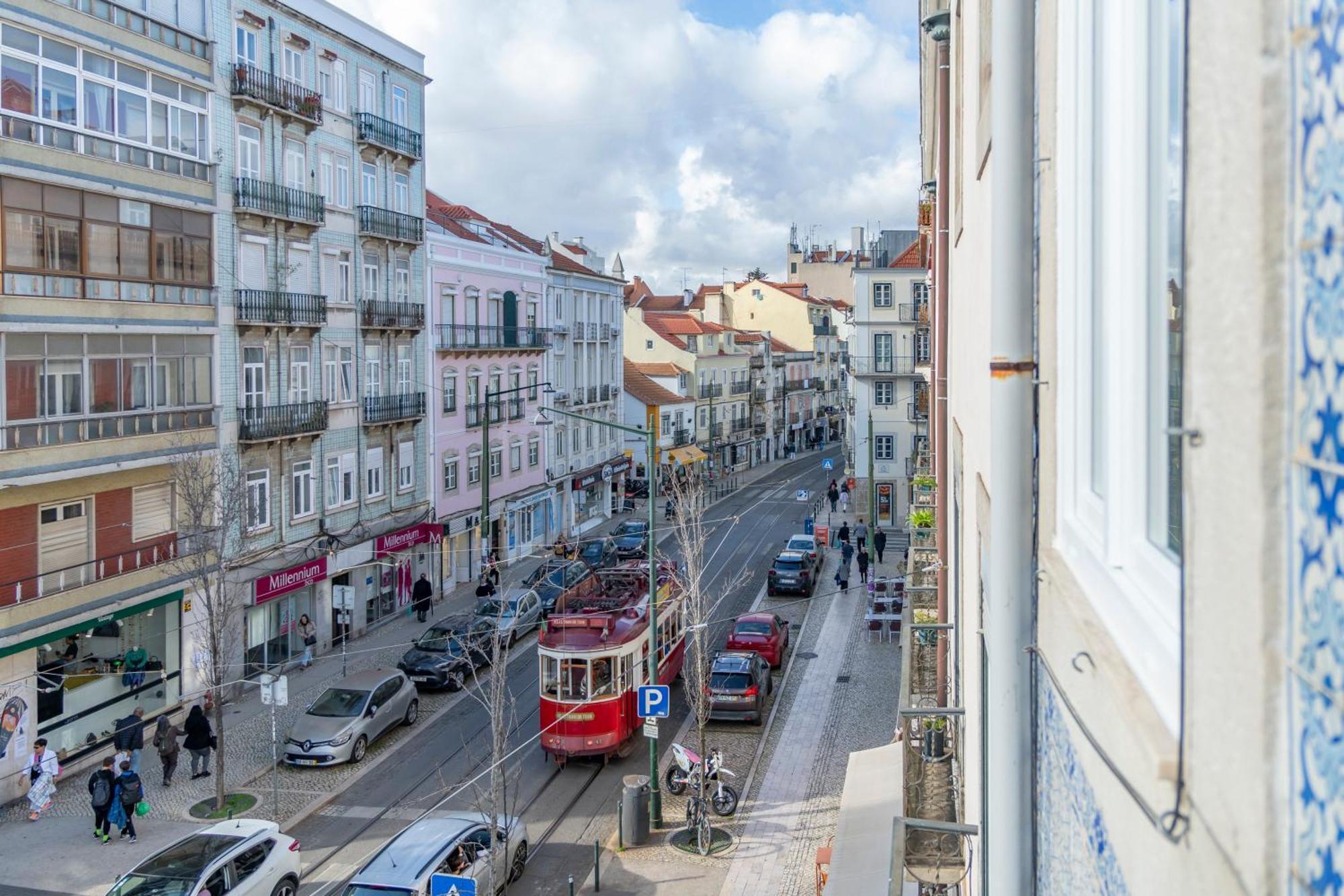Superb Apartments Overlooking Graca In Lisboa المظهر الخارجي الصورة